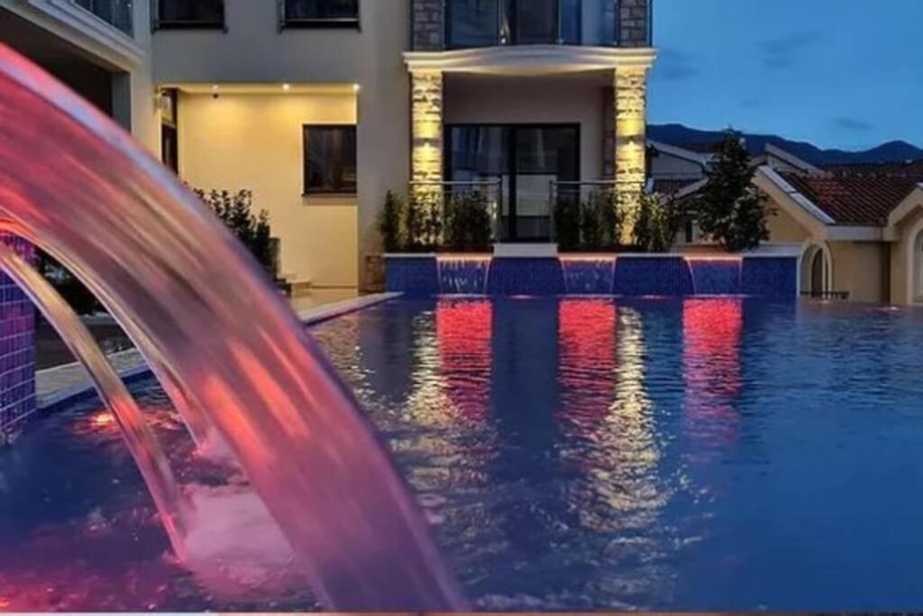 Modern Top Floor Sea View 3Br With Pools, Spa & Fitness Bečići Exteriör bild