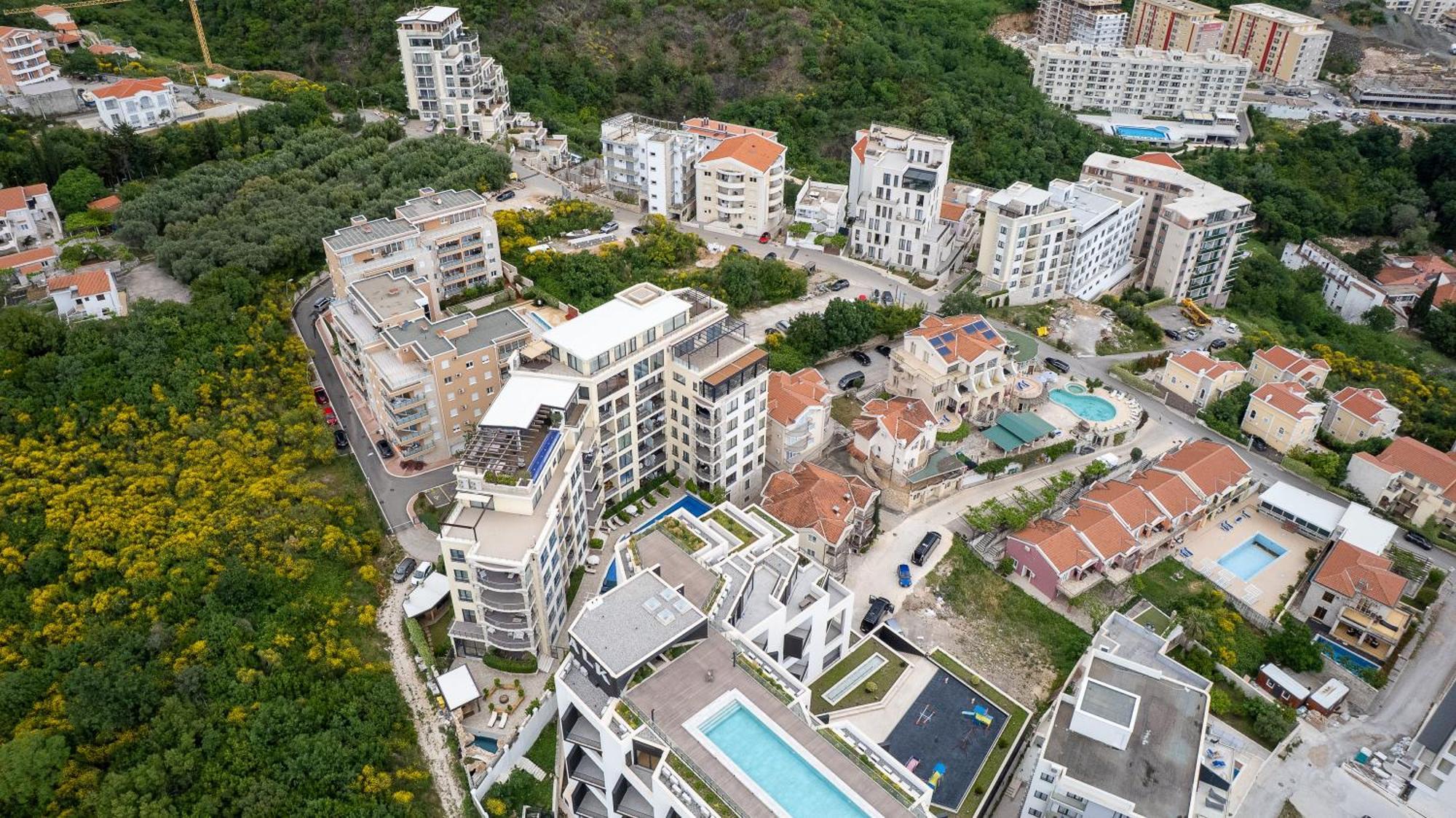 Modern Top Floor Sea View 3Br With Pools, Spa & Fitness Bečići Exteriör bild